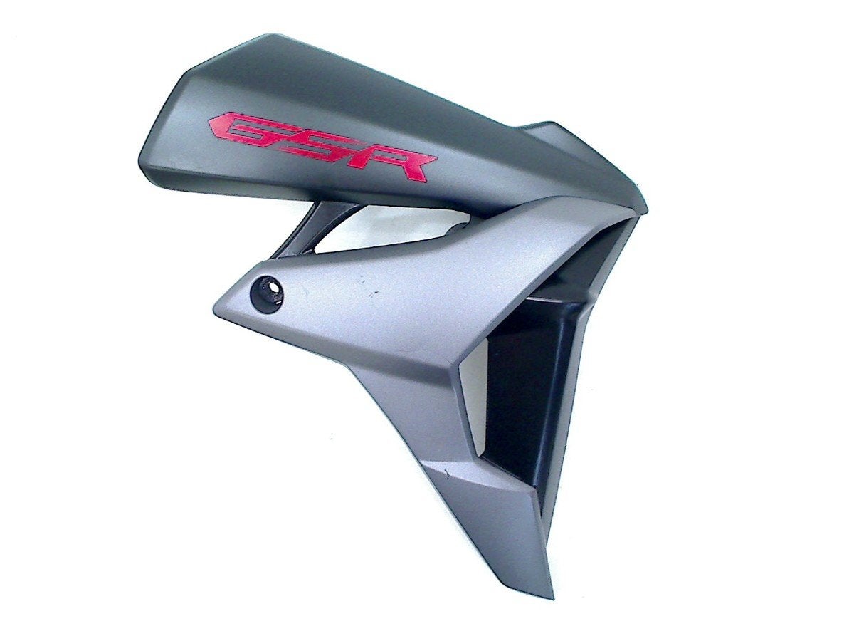 RADIATEUR RECHTS Suzuki GSR 750 2011-2016 (GSR 750), Motoren, Dhr. S. di Majo, Gebruikt, Info@cama-motorparts.nl, P.J. Troelstraweg 8 8
3144 CX  MAASSLUIS, NL