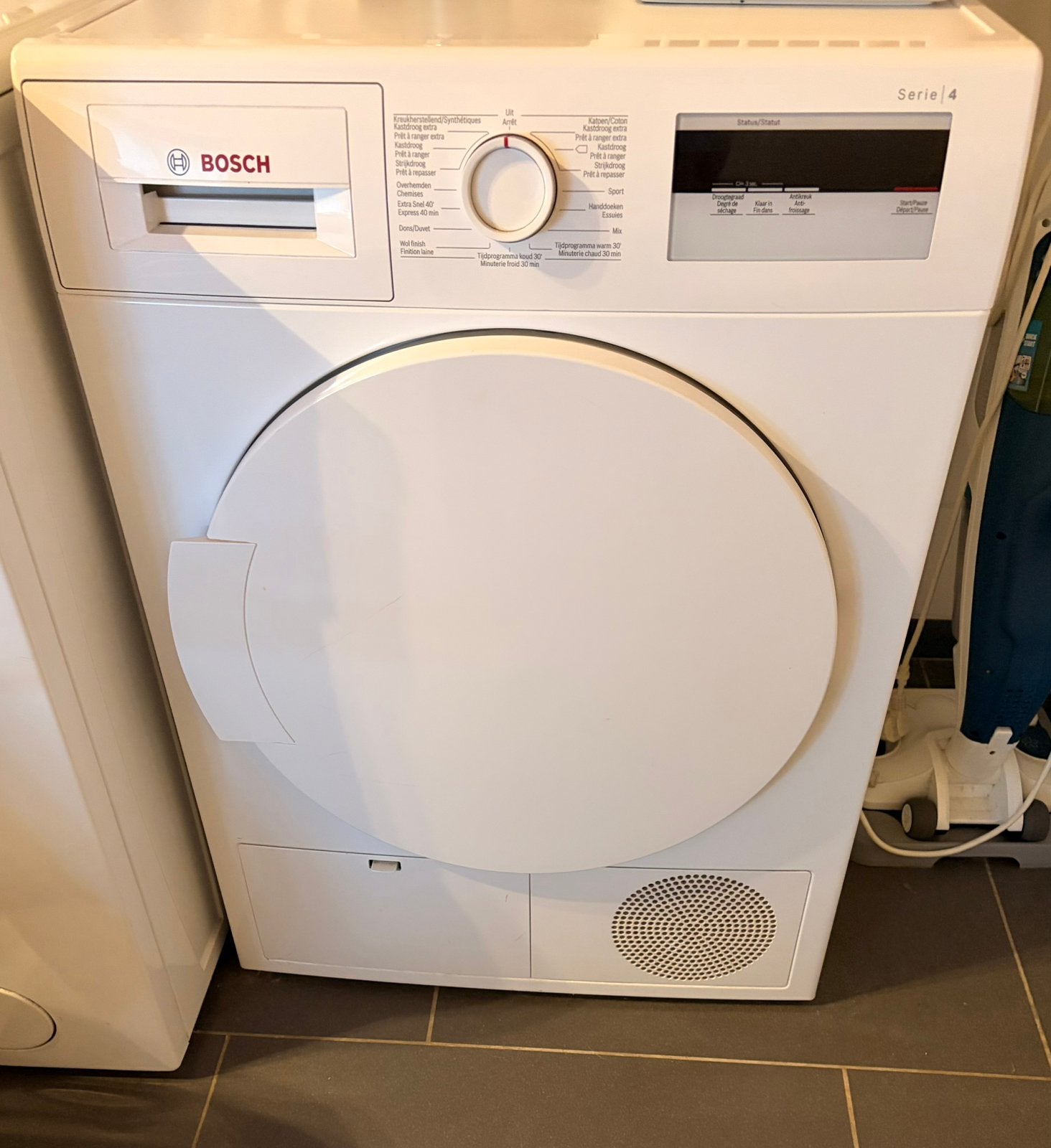 Sèche-linge Bosch Série 4, Electroménager, Enlèvement, Comme neuf, À condensation