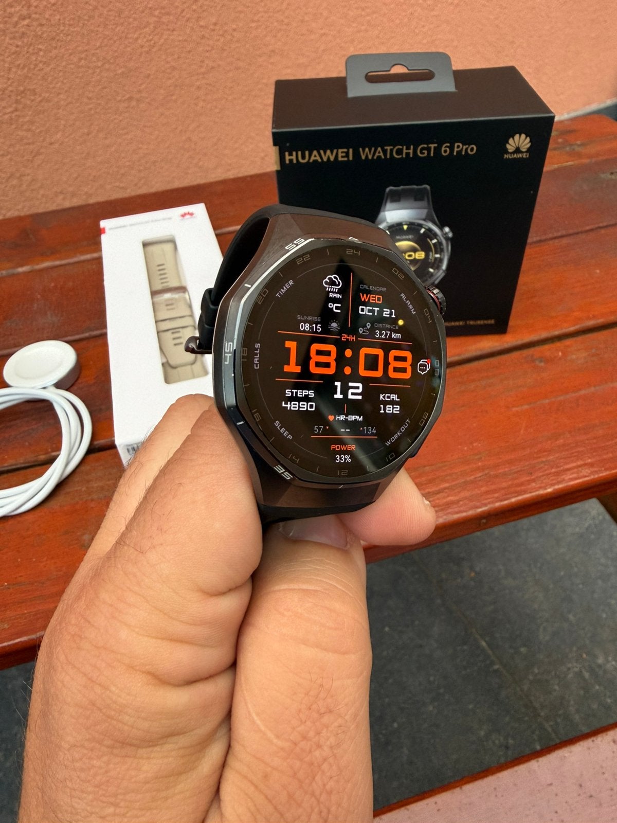 Huawei WATCH GT6 Pro 46mm Titanium Zwart, Bijoux, Sacs & Beauté, Étanche, Enlèvement ou Envoi, Niveau de stress, Comme neuf
