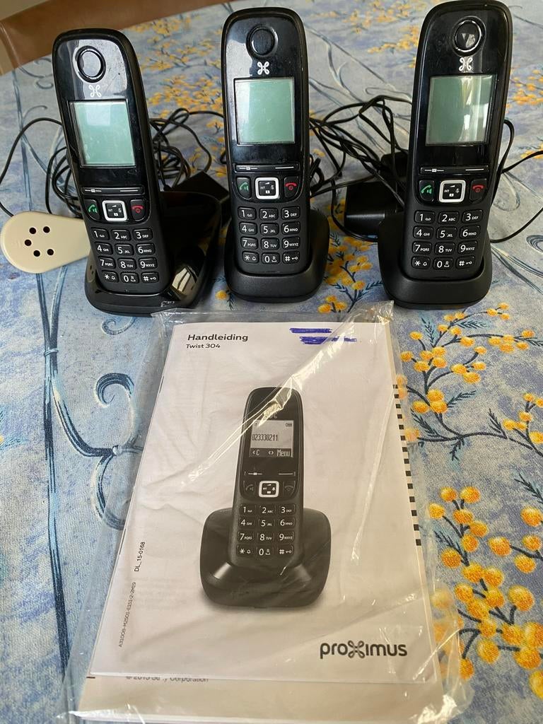 Proximus Twist 304 Trio - Set van 3 draadloze telefoons, Telecommunicatie, Vaste telefoons | Handsets en Draadloos, Gebruikt, Ophalen