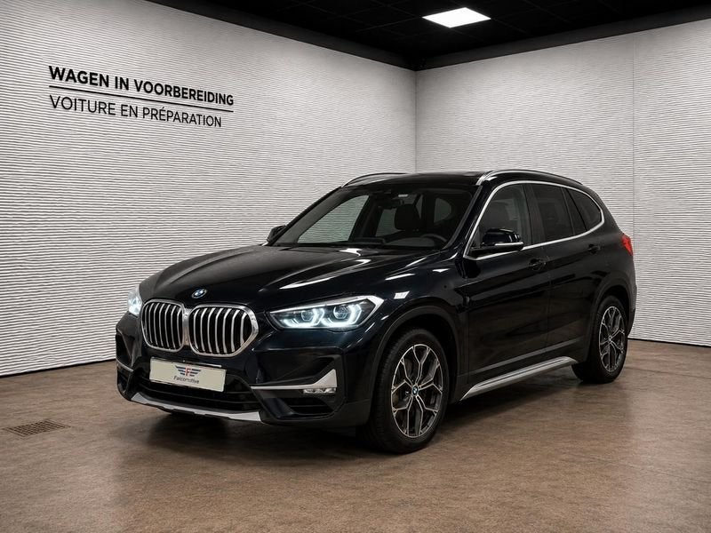 BMW X1 sDrive18i*AUT*XLINE*SHADOW*CAMERA*LED*, Achat, Capteur de lumière, Euro 6, Entreprise