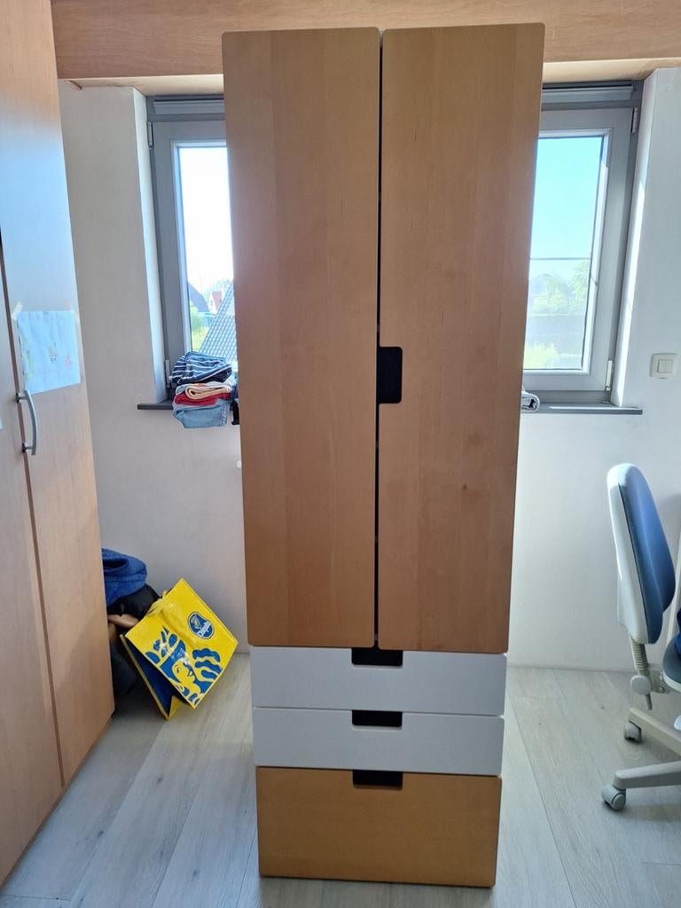 Belle armoire pour enfants à vendre, Enlèvement