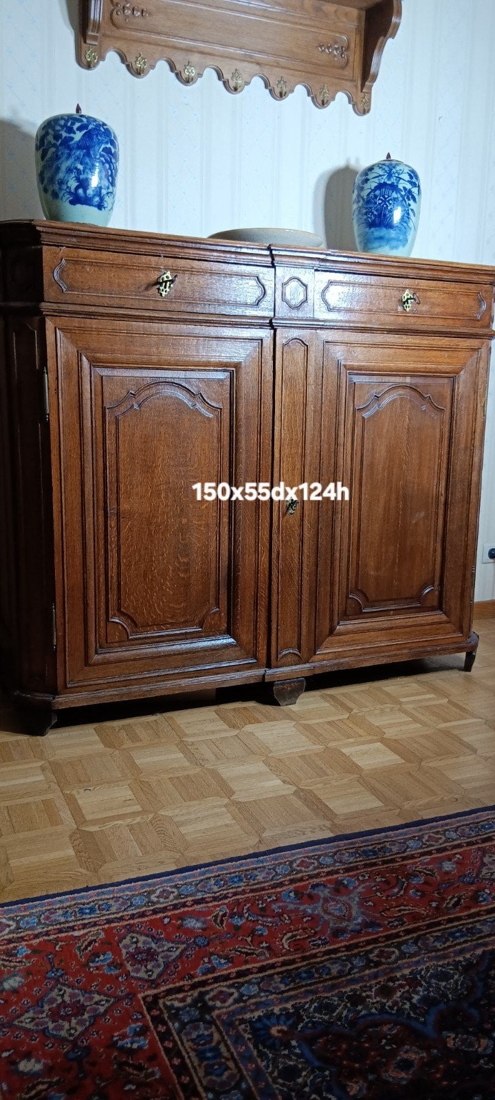 Commode style Bahu, Enlèvement
