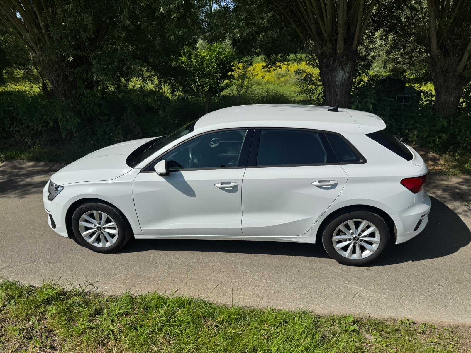 Audi a3 1.0 81kw benzine bj:2021 km: 79090 1jaar garantie, Euro 6, Bedrijf, Handgeschakeld, 5 deurs