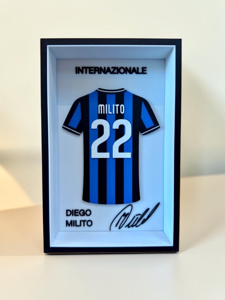 Diego Milito - Inter Milan shirt + handtekening, Enlèvement ou Envoi, Neuf, Autres types