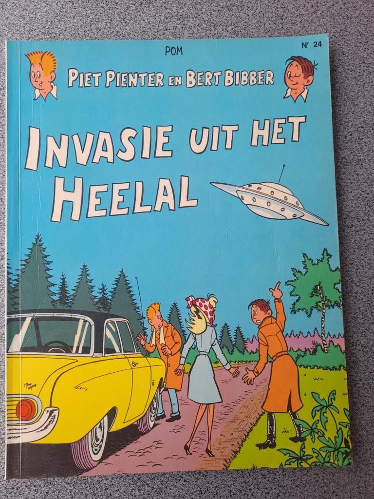Piet pienter en bert bibber, nr 24, invasie uit het heelal, Boeken, Eén stripboek, POM, Ophalen, Gelezen