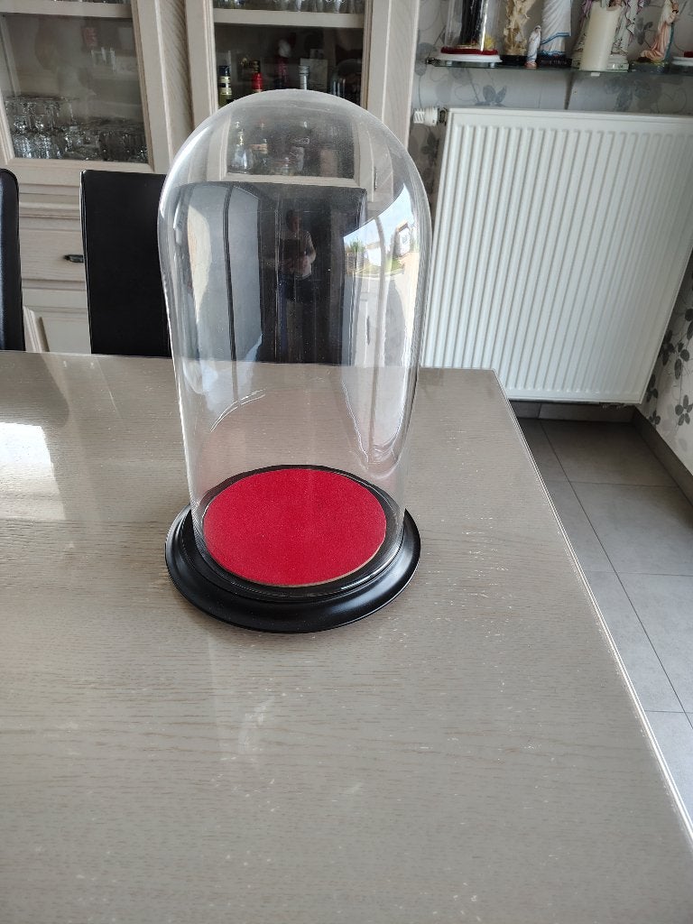 globe, Ophalen, Zo goed als nieuw