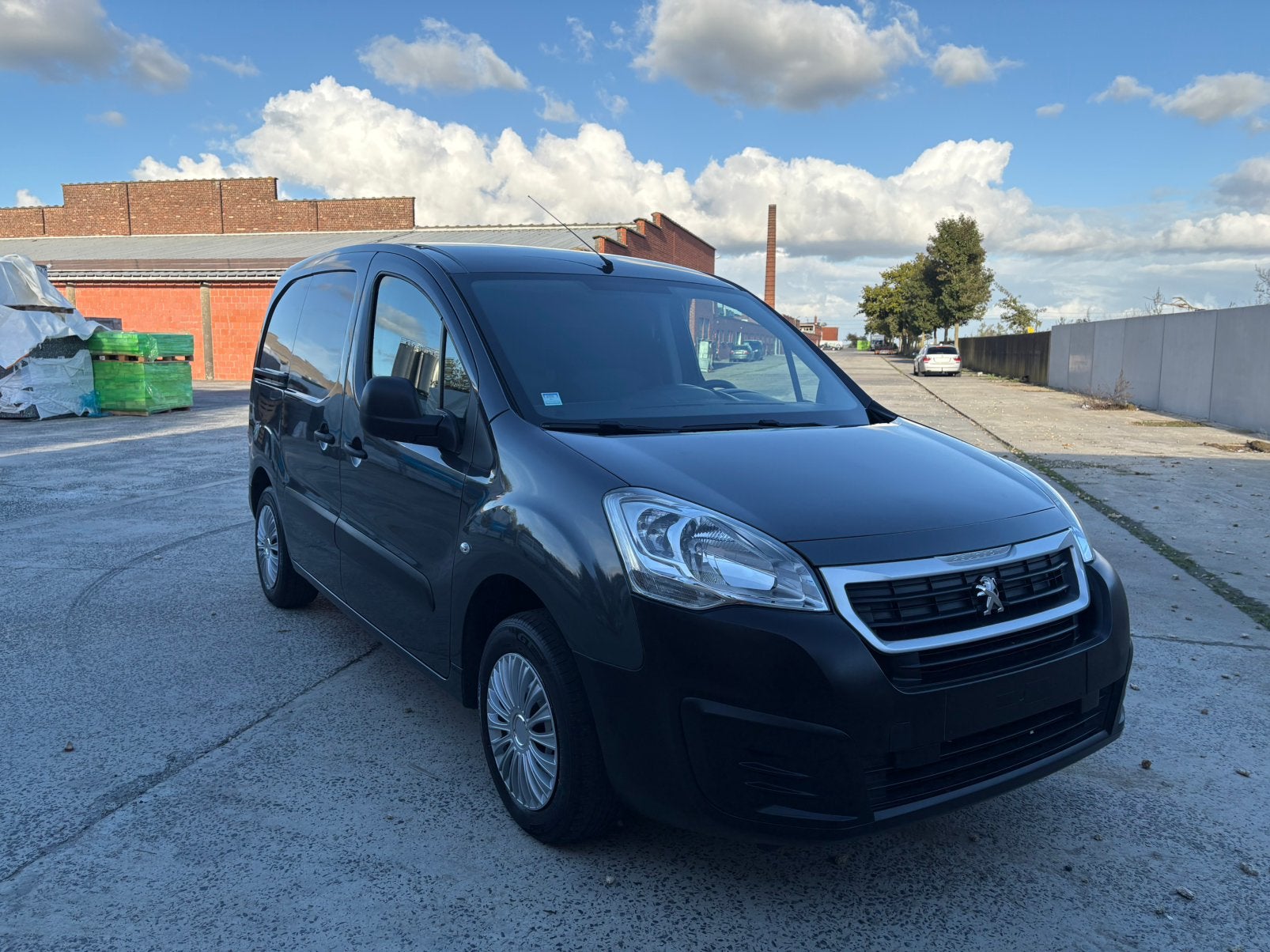 Peugeot Partner 53Dkm Essence ! ! !, Autos, Argent ou Gris, Achat, Euro 6, Entreprise