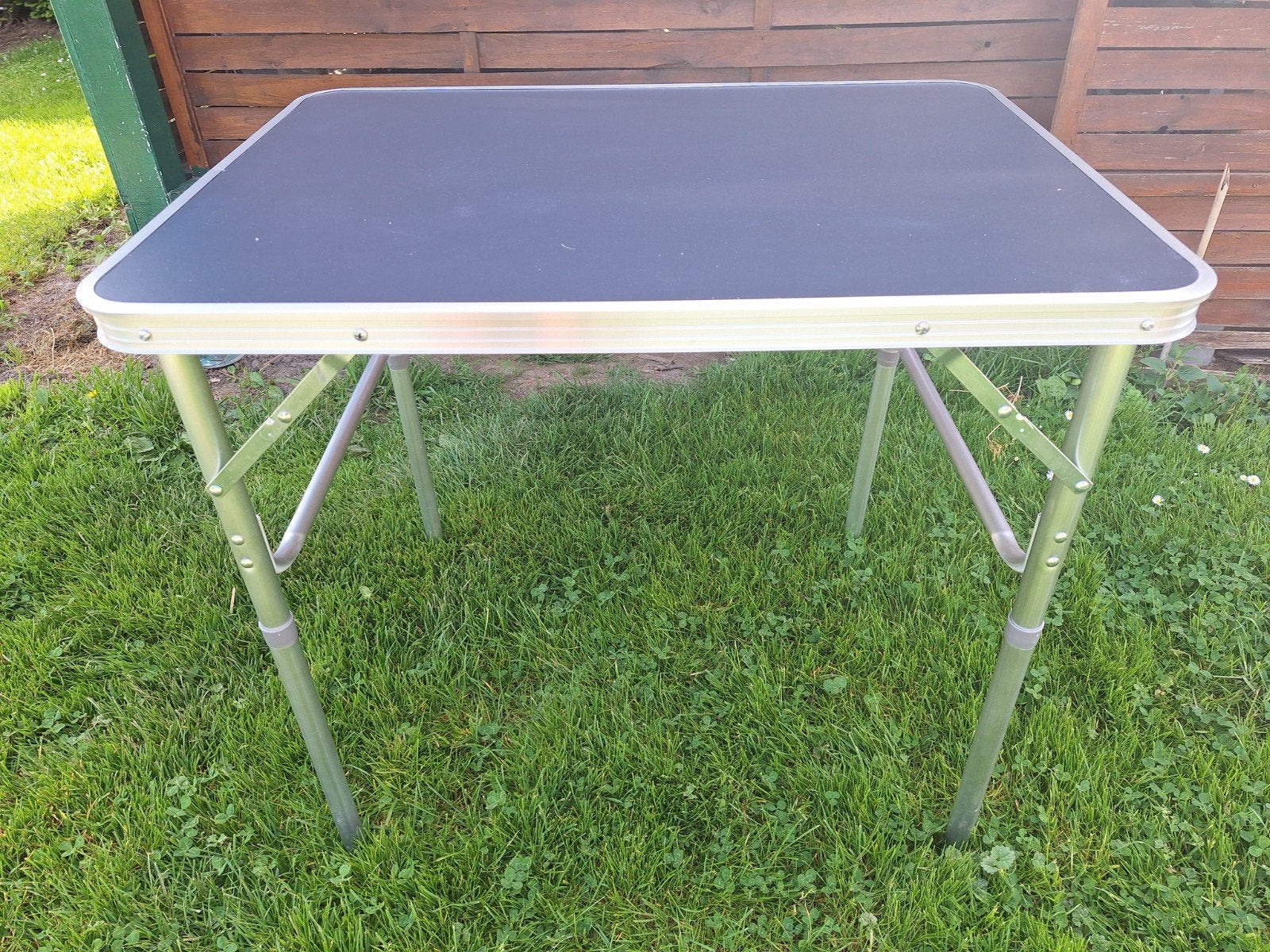 OPVOUWBARE TAFEL, Caravans en Kamperen, Ophalen, Nieuw