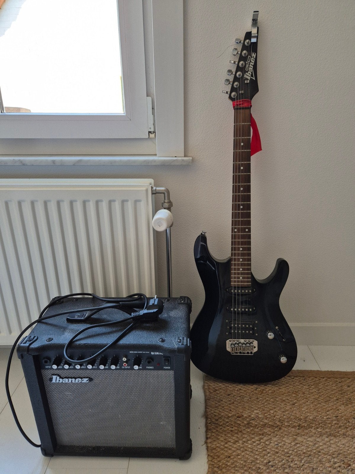 Ibanez elektrische gitaar + versterker te koop!, Musique & Instruments, Instruments à corde | Guitares | Électriques, Enlèvement