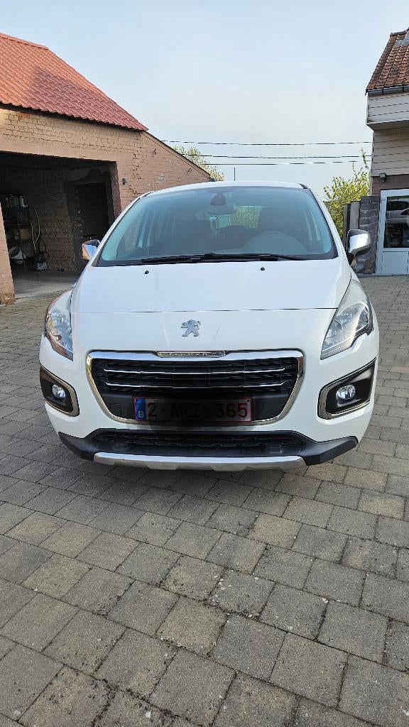 PEUGEOT 3008, Auto's, Voorwielaandrijving, Zwart, 4 cilinders, Wit