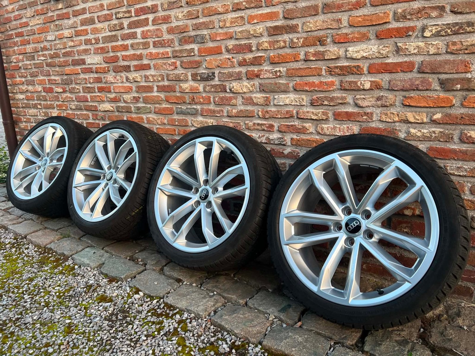 KIT HIVER AUDI A5 S-LINE 255/35/R19 CONTINENTAL, Autos : Pièces & Accessoires, Pneus et Jantes, Pneus hiver, 255 mm, Véhicule de tourisme