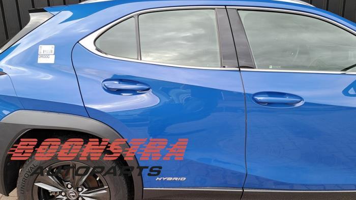 Portier 4Deurs rechts-achter van een Lexus UX (8Y6), Auto-onderdelen, Carrosserie, Deur, Lexus, Gebruikt, 3 maanden garantie, Ophalen of Verzenden