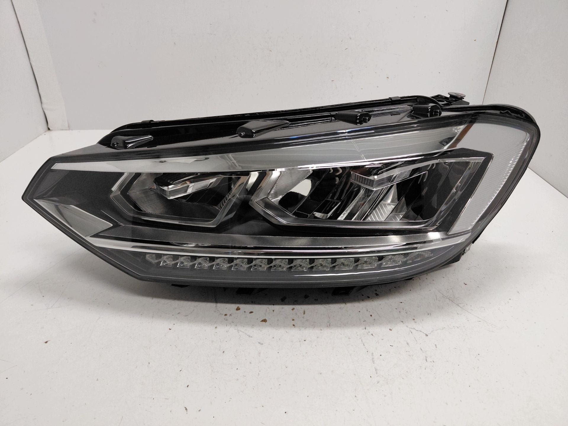 Phare gauche pour Volkswagen Touran II 5TB941035B, Volkswagen, Volkswagen AG, Vw@volkswagen.de, Utilisé