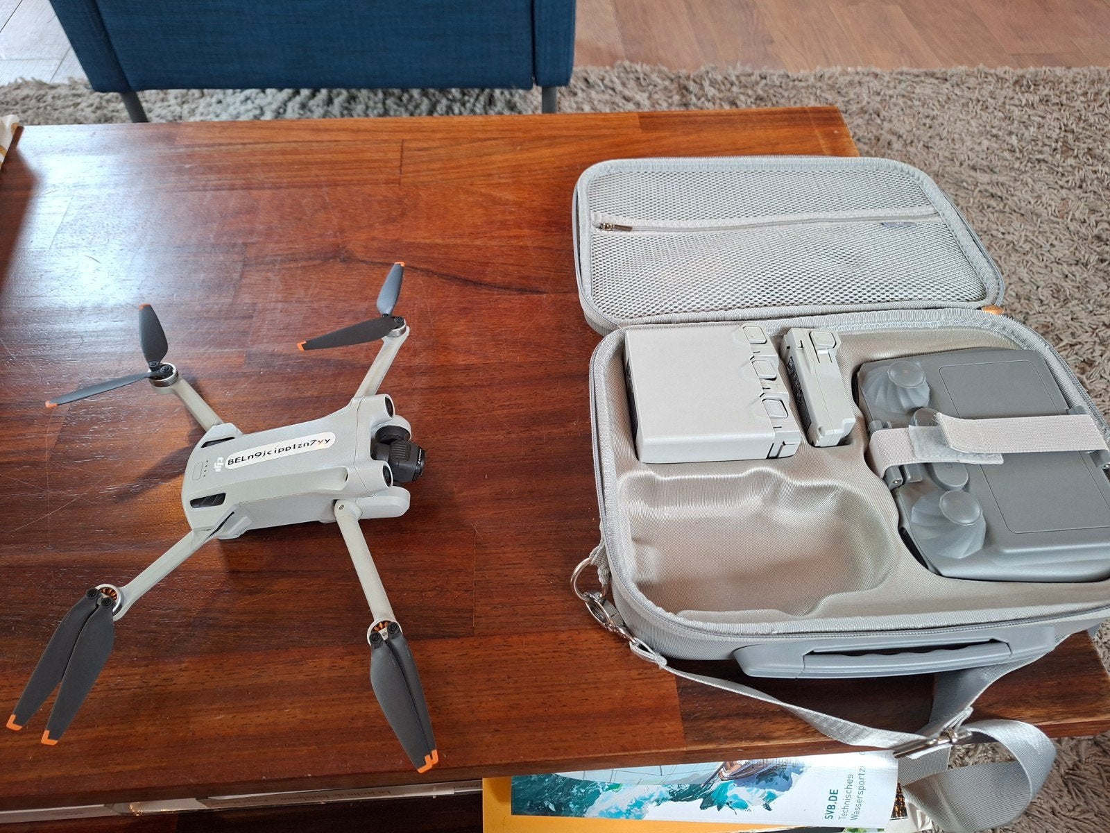 DJI mini 3 pro volez plus avec de nombreux extras, Drone avec caméra, Enlèvement ou Envoi, Moins de 250 g, Qualité supérieure