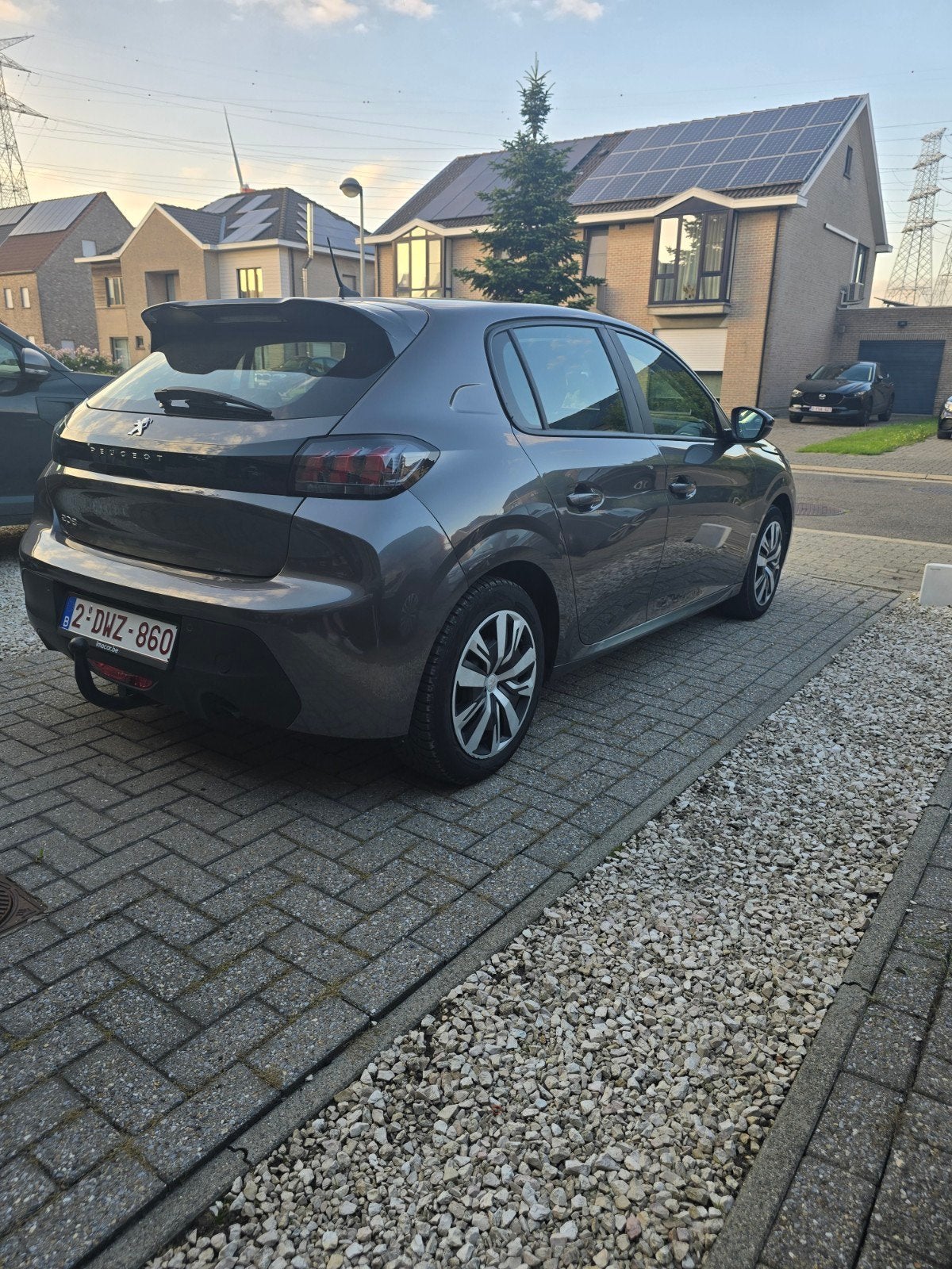 Peugeot 208 1.2 Allure, Autos, Achat, Euro 6, Noir, 5 portes