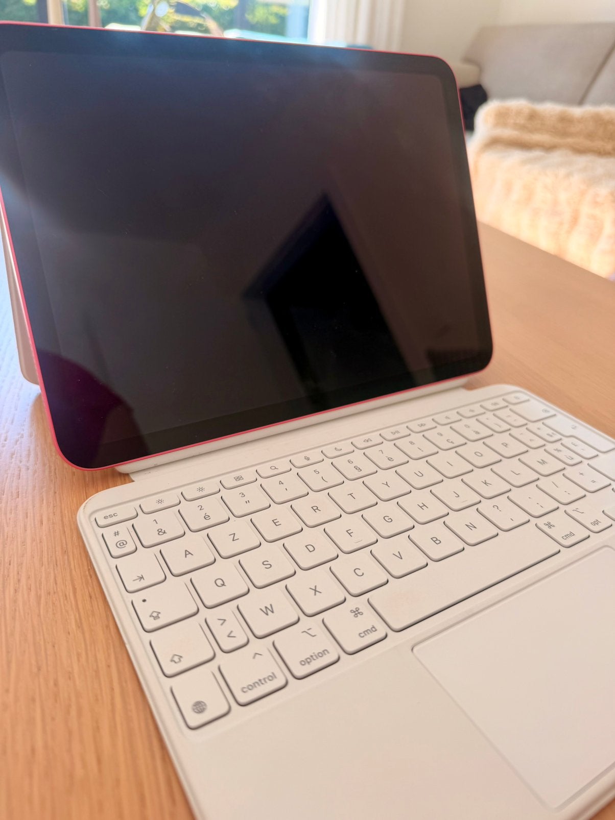Apple iPad 2025 (128 GB - Pink) + Apple cover met keyboard, Informatique & Logiciels, Apple iPad Tablettes, Utilisé, Apple iPad