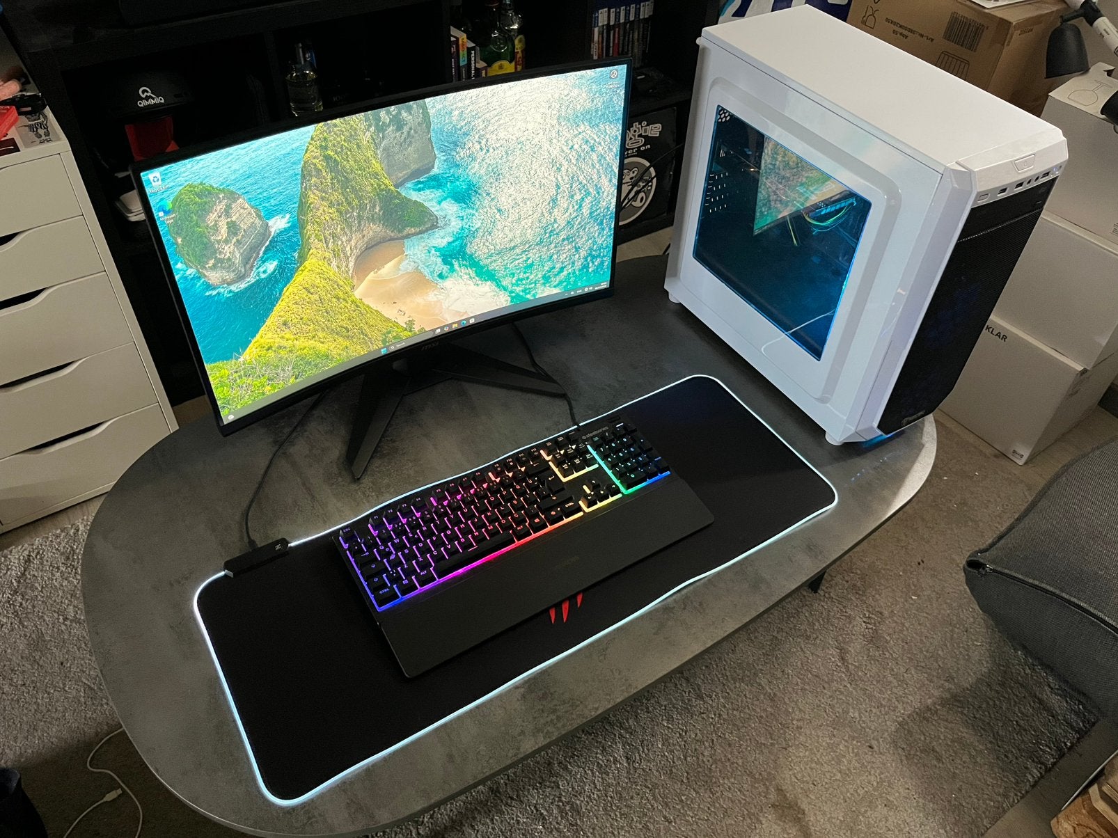 Game PC WIFI + 240Hz scherm + toetsenbord + muismat XXL, Games en Spelcomputers, Spelcomputers | Overige, Ophalen, Zo goed als nieuw