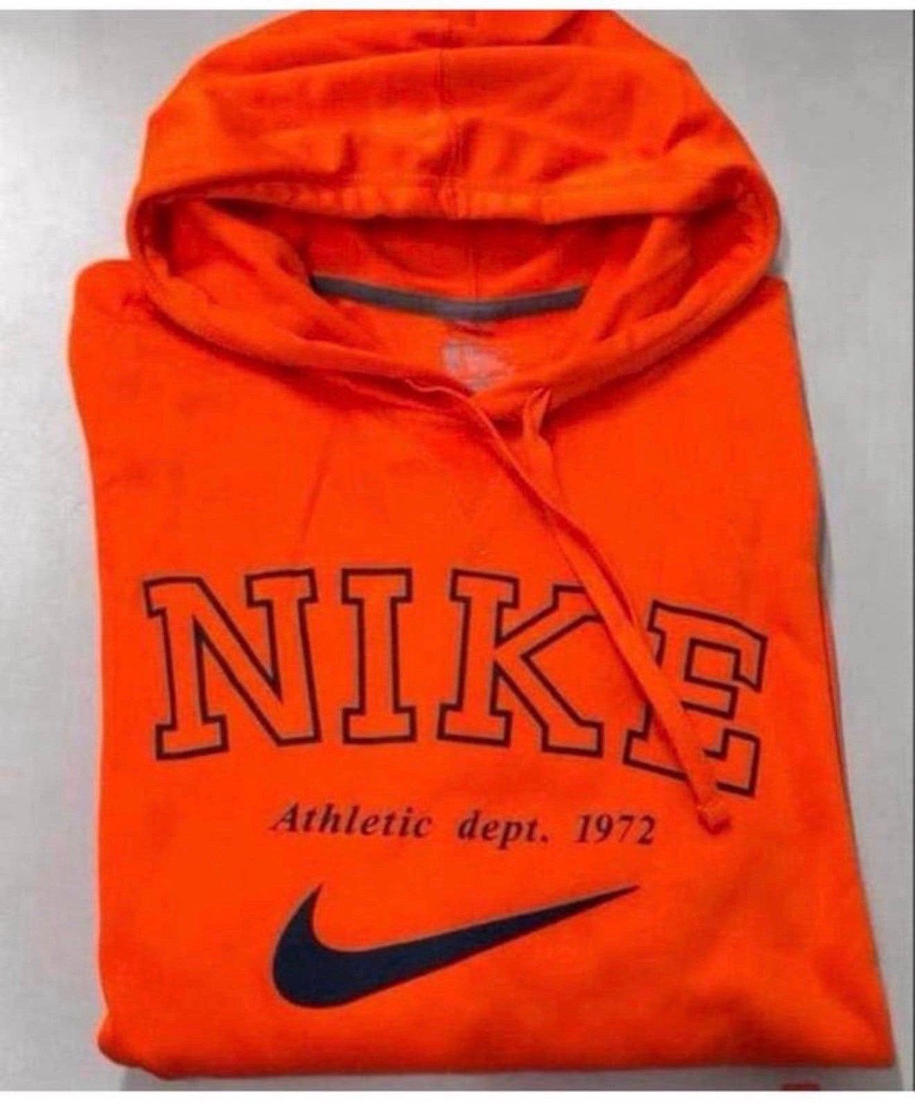 Le pull à capuche Nike Hood NEW thermofit L orange NEW, Vêtements | Hommes, Enlèvement ou Envoi, Neuf, Taille 52/54 (L), Orange