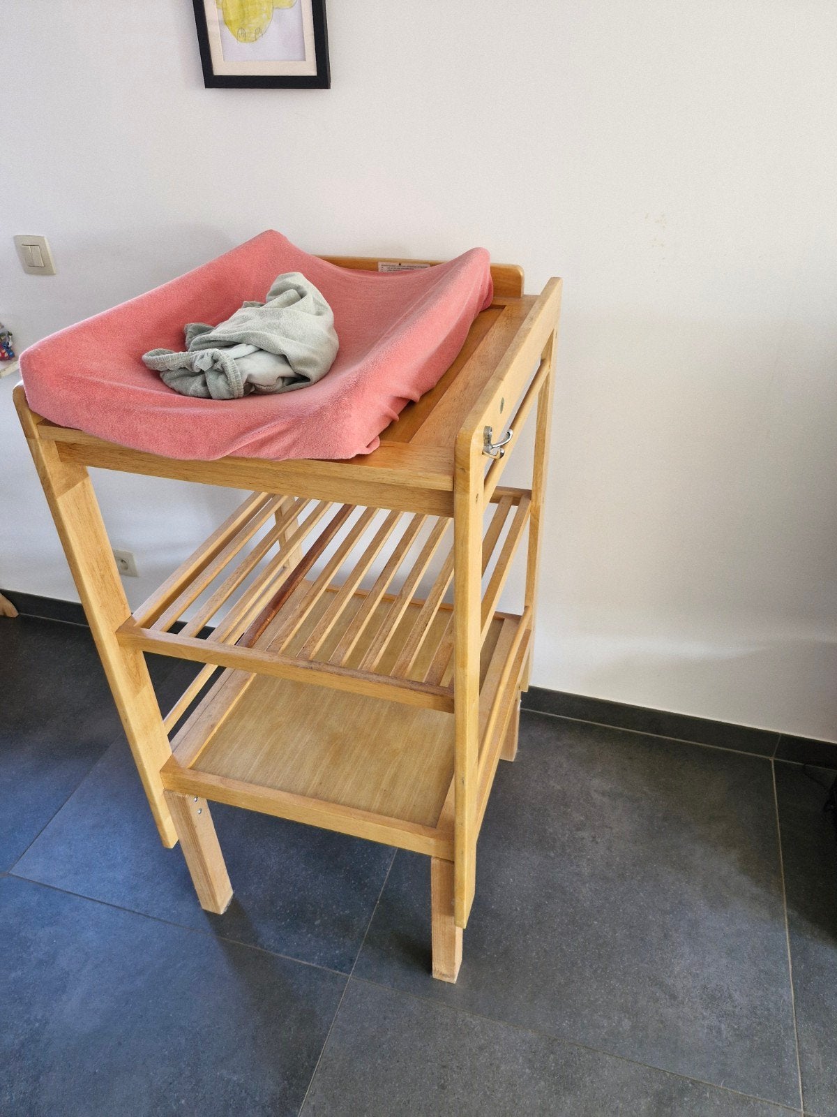 verzorgtafel + kussen + 2 overtrekken, Ophalen, Zo goed als nieuw, Tafel(s)