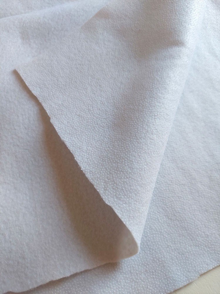4192) 2 meter fusible fleece strijkbaar volume vlies, Ophalen of Verzenden, Nieuw, Overige typen