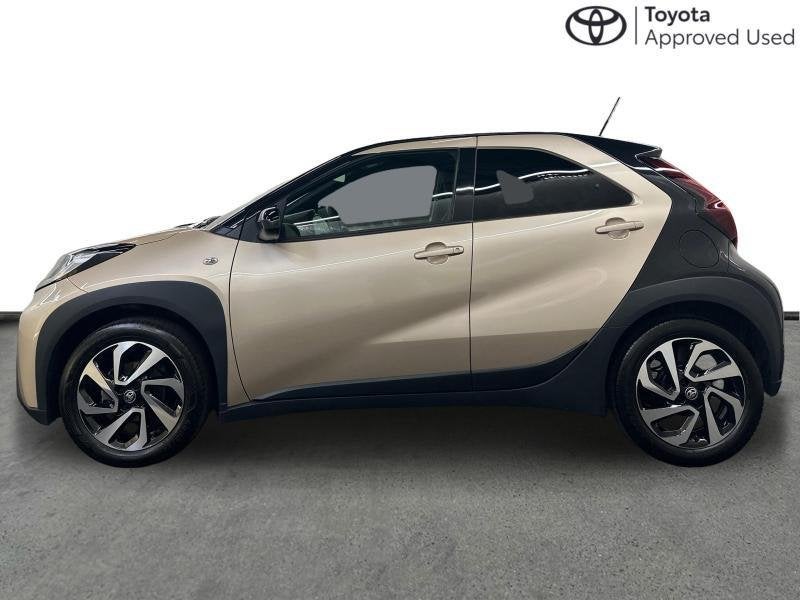 Toyota Aygo AT Pulse | carplay | camera, Automaat, 72 pk, Beige, https://public.car-pass.be/vhr/f848bb65-f481-4ee7-8ddf-3c02cb62cb91