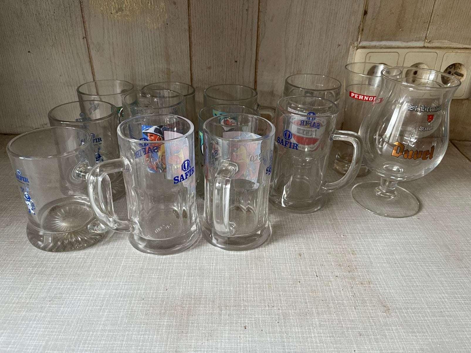 Groot lot bierglazen, Ophalen, Zo goed als nieuw