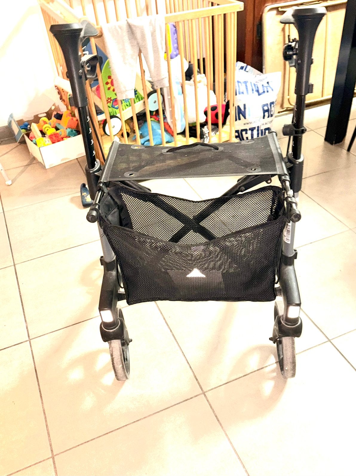 Te Koop: Rollator, Diversen, Rollators, Ophalen, Zo goed als nieuw