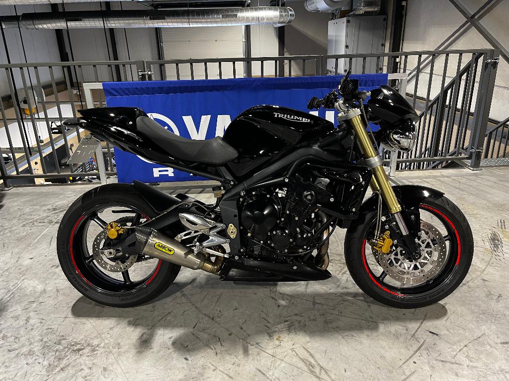 Triumph Street Triple 2010, 675 cc, Occasion, Motorrijbewijs A, Bedrijf