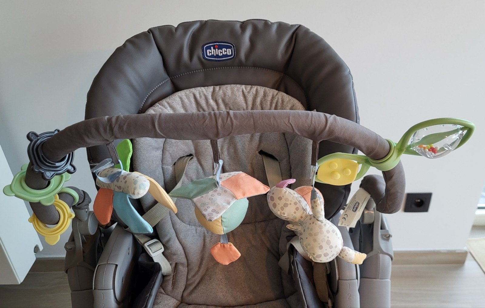 Chicco Polly Magix Relax eetstoel, Enlèvement