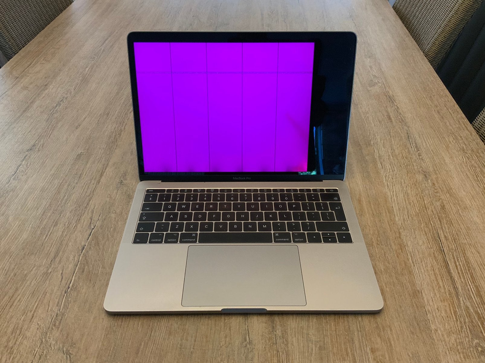 MacBook pro 13 A1708. Ssd 256 gb  2017.  Scherm defect, Computers en Software, Ophalen, Zo goed als nieuw, 256 GB, MacBook