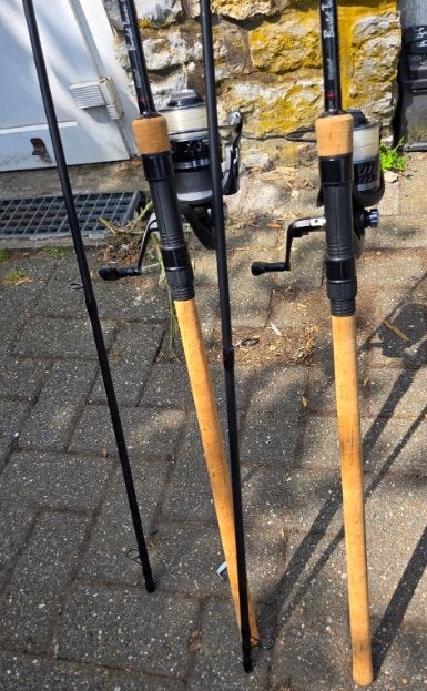 Barbell/carp 12ft 1,5/2 lb + cormoran feeder 6000 rollen, Watersport en Boten, Hengelsport | Karpervissen, Ophalen, Gebruikt, Complete set
