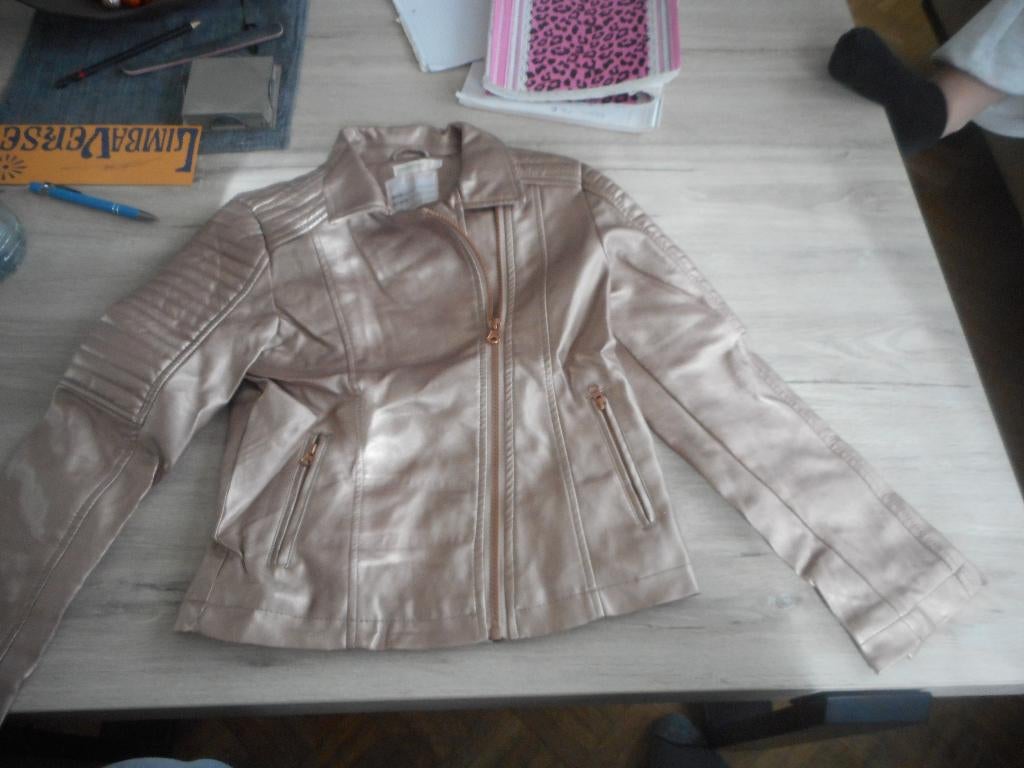 goud achtig vest maat 140 orchestra, Kinderen en Baby's, Kinderkleding | Maat 140, Ophalen of Verzenden, Zo goed als nieuw, Meisje