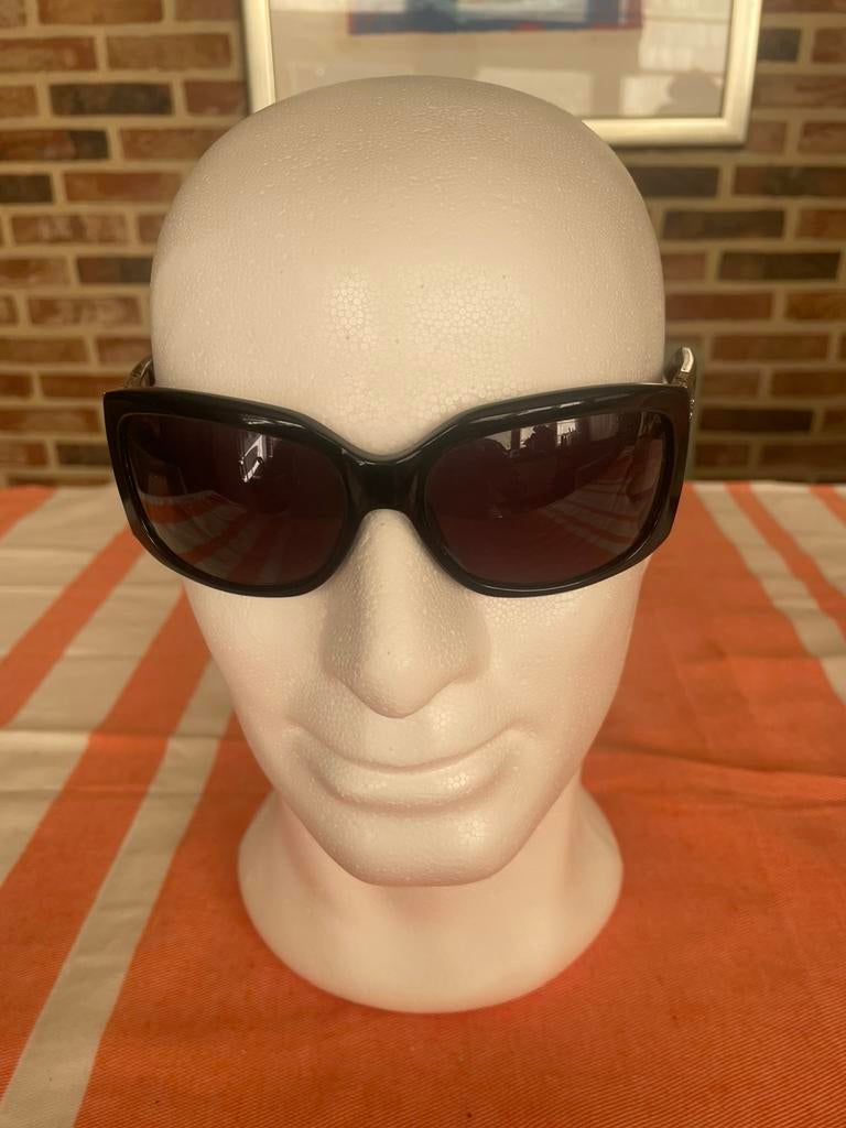 Max Mara zonnebril met originele koker, Enlèvement ou Envoi, Comme neuf, Lunettes de soleil