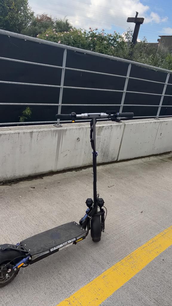 Urban glide e cross one G, Enlèvement ou Envoi, Comme neuf