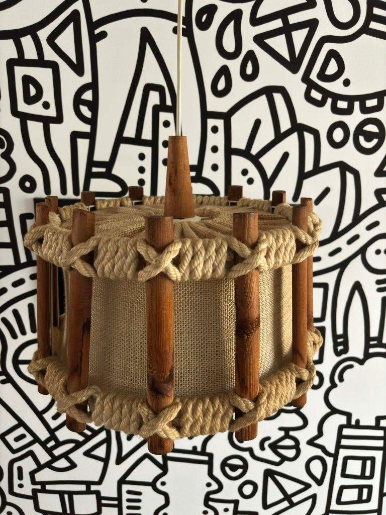 lampe vintage scandinave en corde tressée jute et bois, Maison & Meubles, Enlèvement ou Envoi, Utilisé, Bois, Moins de 50 cm