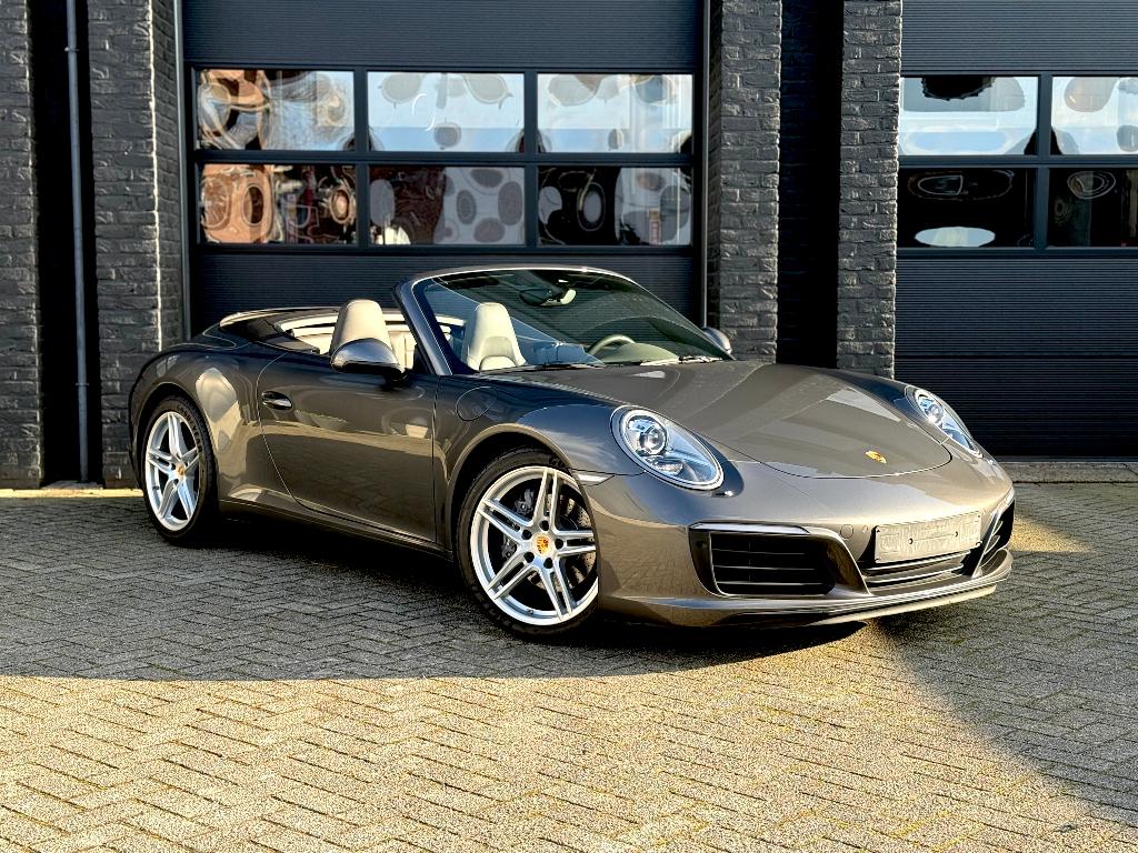 Porsche 911 - 991 Cabrio - Manueel! Uniek, Achterwielaandrijving, Zwart, Cabriolet, Leder