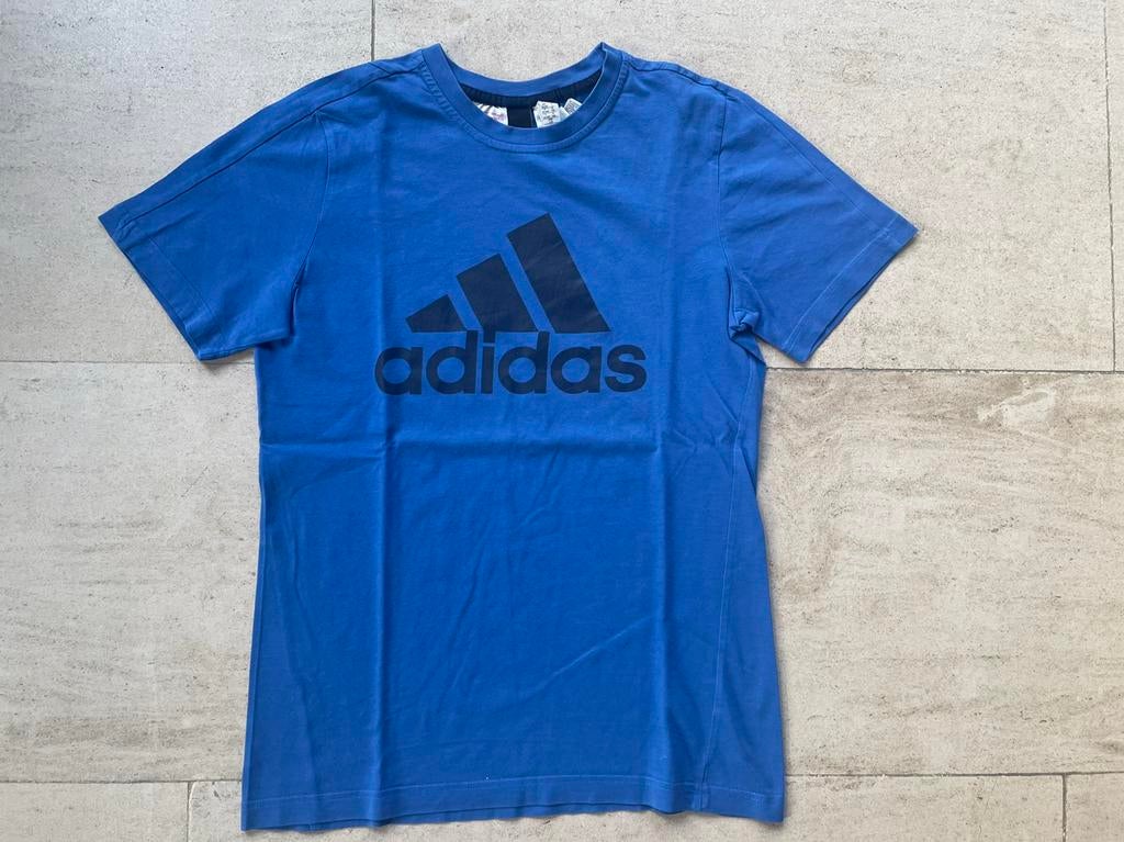 Blauw T-shirt Adidas maat 164, Enfants & Bébés, Vêtements enfant | Taille 164, Enlèvement ou Envoi, Chemise ou À manches longues