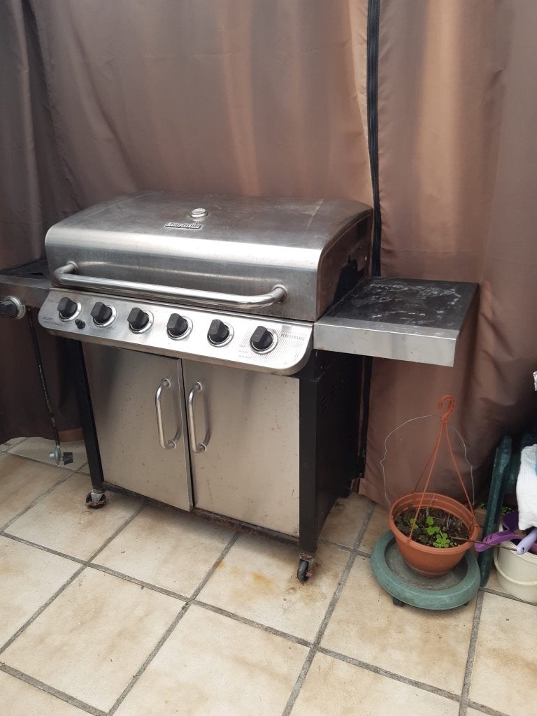 Barbecue  char-broil, Enlèvement, Utilisé, Autre marque