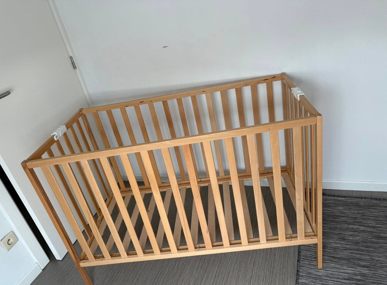 Kinderbed, Ophalen, Zo goed als nieuw, Matras