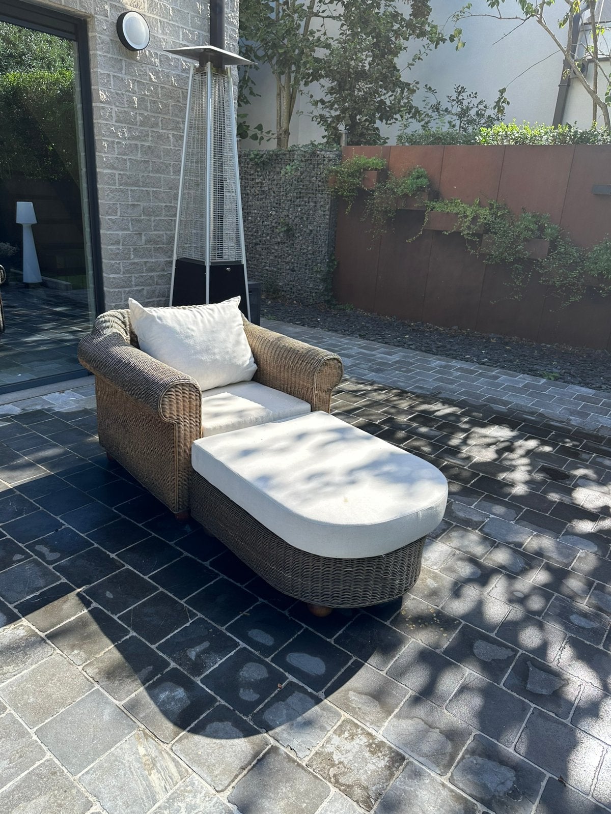 Ligzetel voor op het terras, Enlèvement, Utilisé, Rotin