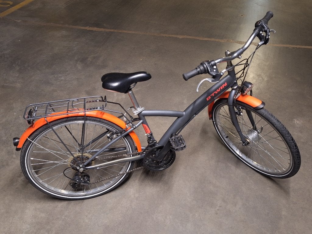 BTWIN Poply 540 oranje-grijze 24 inch fiets, Fietsen en Brommers, Fietsen | Kinderfietsjes, Ophalen, 20 inch of meer, Velgrem