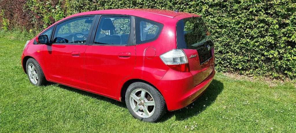 Honda Jazz 1200 Benzine CTOK, Voorwielaandrijving, 4 cilinders, Parkeersensor, Particulier
