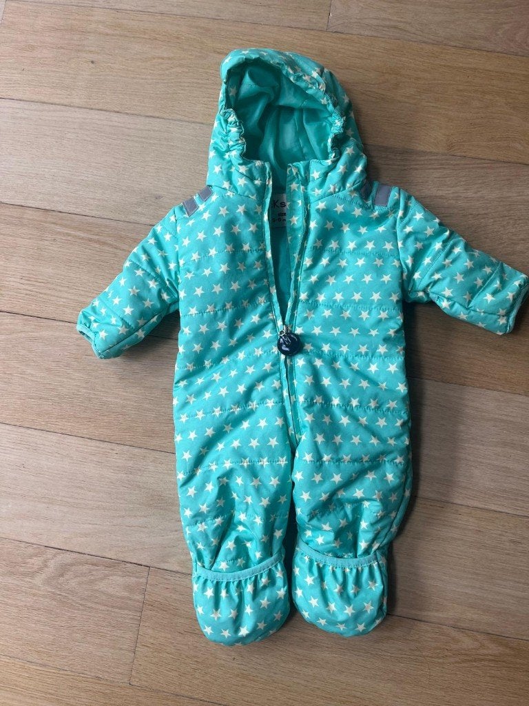 regenpakje Ducksday maat 62, Kinderen en Baby's, Ophalen, Zo goed als nieuw, Jongetje of Meisje, Pakje