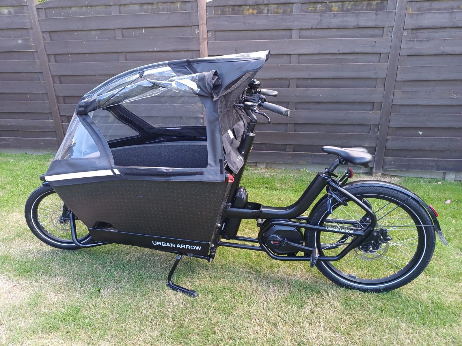 Elektrische bakfiets Urban Arrow, weinig km met garantie, Zo goed als nieuw, 2 kinderen, Elektrisch, Schijfrem