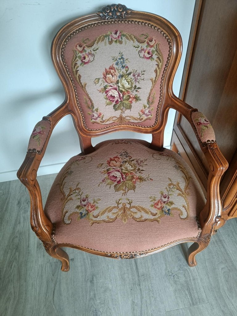 Stoel in hout bekleed, Huis en Inrichting, Gebruikt, Overige kleuren, Klassiek, Ophalen of Verzenden