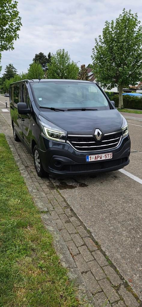 Renault Trafic dubbel cabine, Auto's, Bestelwagens en Lichte vracht, Voorwielaandrijving, Stof, 4 cilinders, 2000 kg