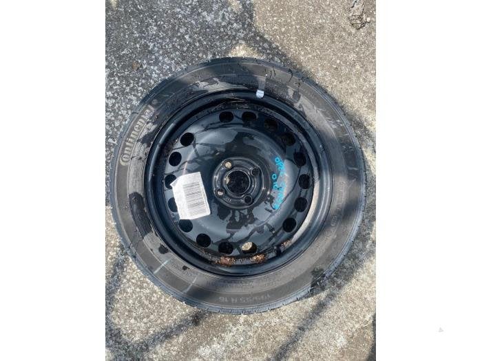 Krikset + reservewiel van een Opel Corsa, Auto-onderdelen, Gebruikt, -, -, Ophalen of Verzenden
