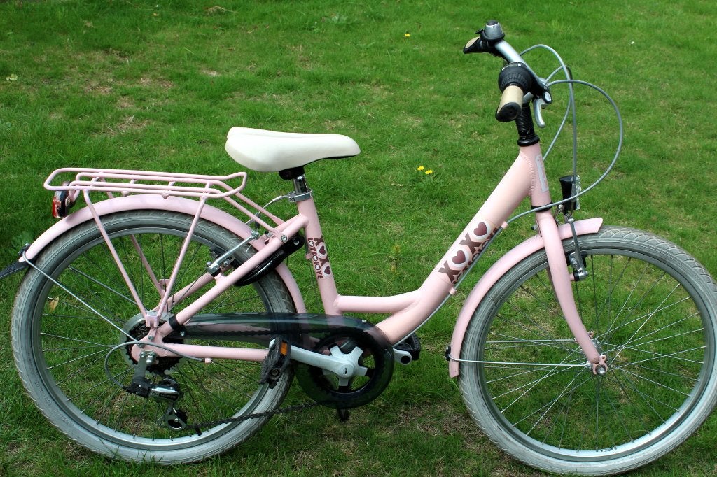 Nieuwstaat 22 inch BFK meisjesfiets met 6 versnellingen, Vélos & Vélomoteurs, Frein sur jante, Frein à main, Comme neuf, BikeFun Kids (BFK)