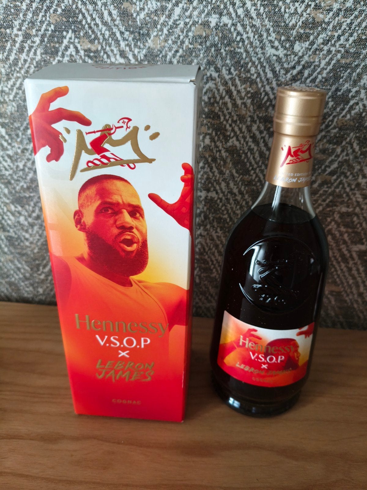Hennessy, Verzamelen, Ophalen